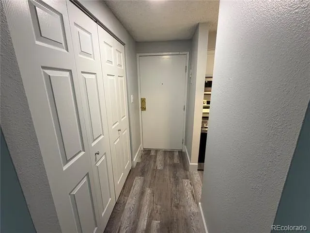 209 E Highline Circle #202 Centennial, CO 80122