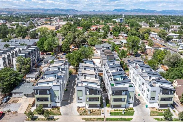 1615 Harlan Street #2 Lakewood, CO 80214