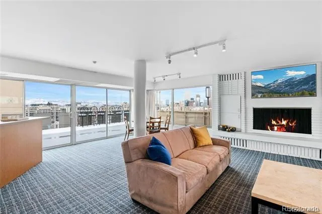 800 Washington Street #204 Denver, CO 80203