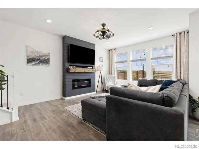 412 Elbert Street Johnstown, CO 80534