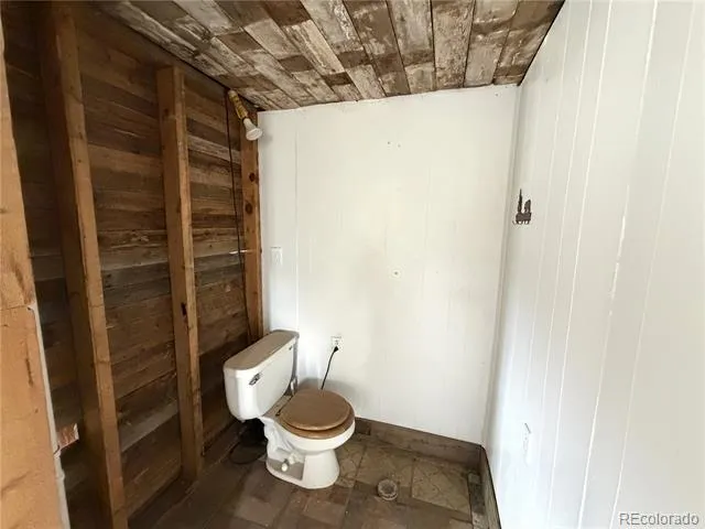 12800 HWY 24 Hartsel, CO 80449