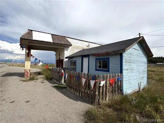 12800 HWY 24 Hartsel, CO 80449