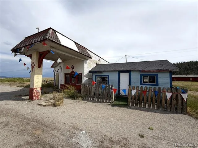 12800 HWY 24 Hartsel, CO 80449