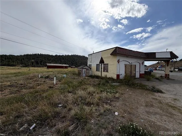12800 HWY 24 Hartsel, CO 80449