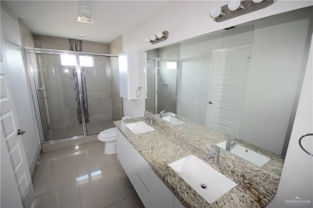 1202 Upas Drive Edinburg, TX 78541
