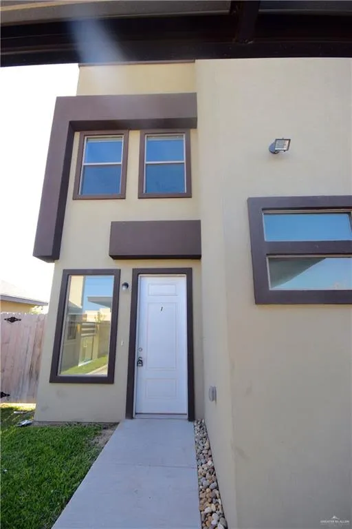1202 Upas Drive Edinburg, TX 78541