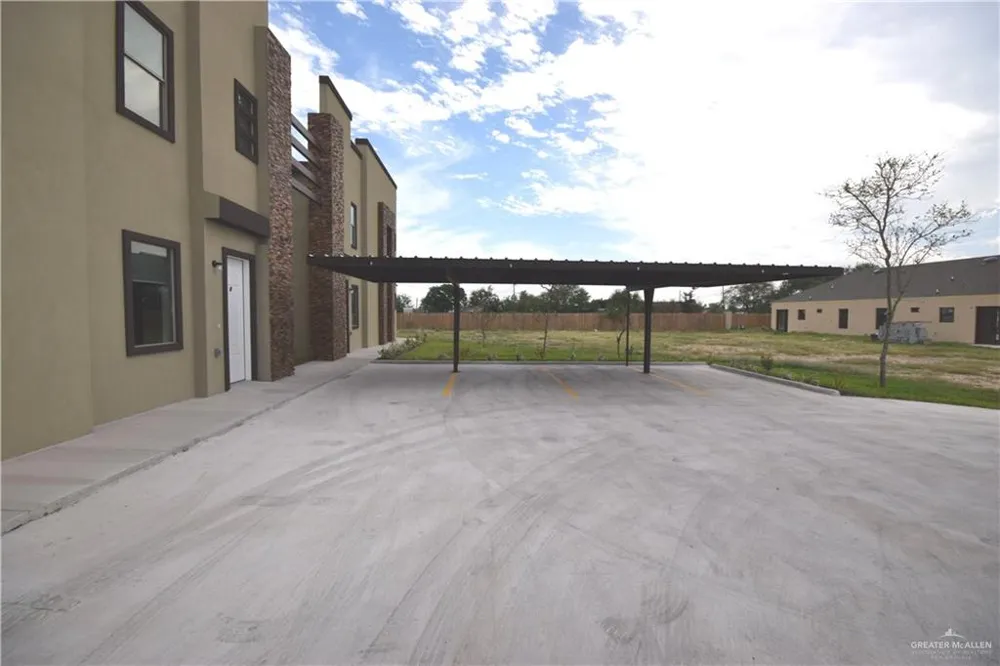 1202 Upas Drive Edinburg, TX 78541