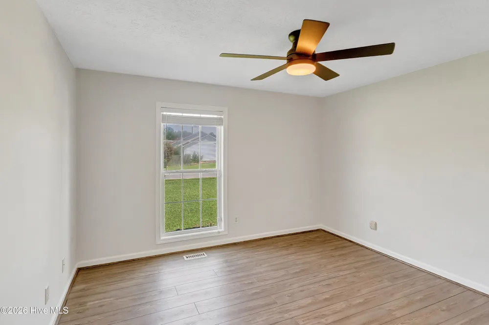 204 Hudson Lane Jacksonville, NC 28540