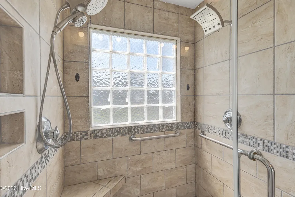204 Hudson Lane Jacksonville, NC 28540