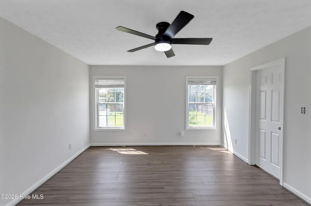 204 Hudson Lane Jacksonville, NC 28540