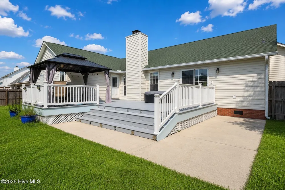 204 Hudson Lane Jacksonville, NC 28540