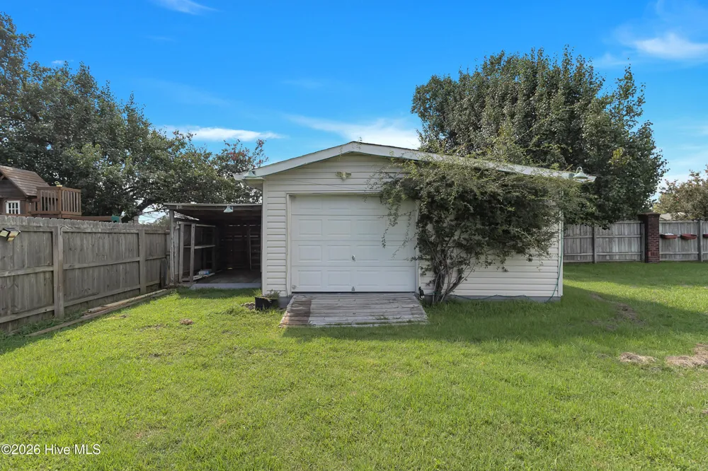 204 Hudson Lane Jacksonville, NC 28540