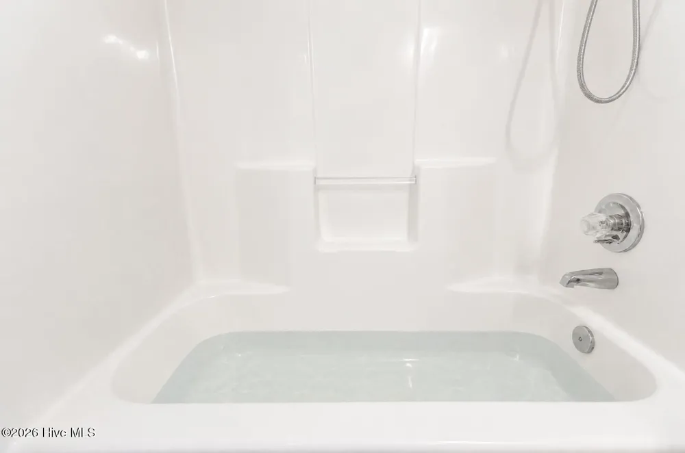 204 Hudson Lane Jacksonville, NC 28540