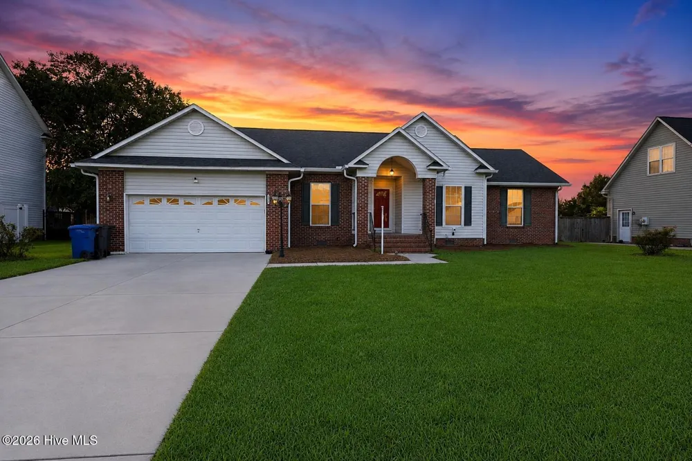 204 Hudson Lane Jacksonville, NC 28540