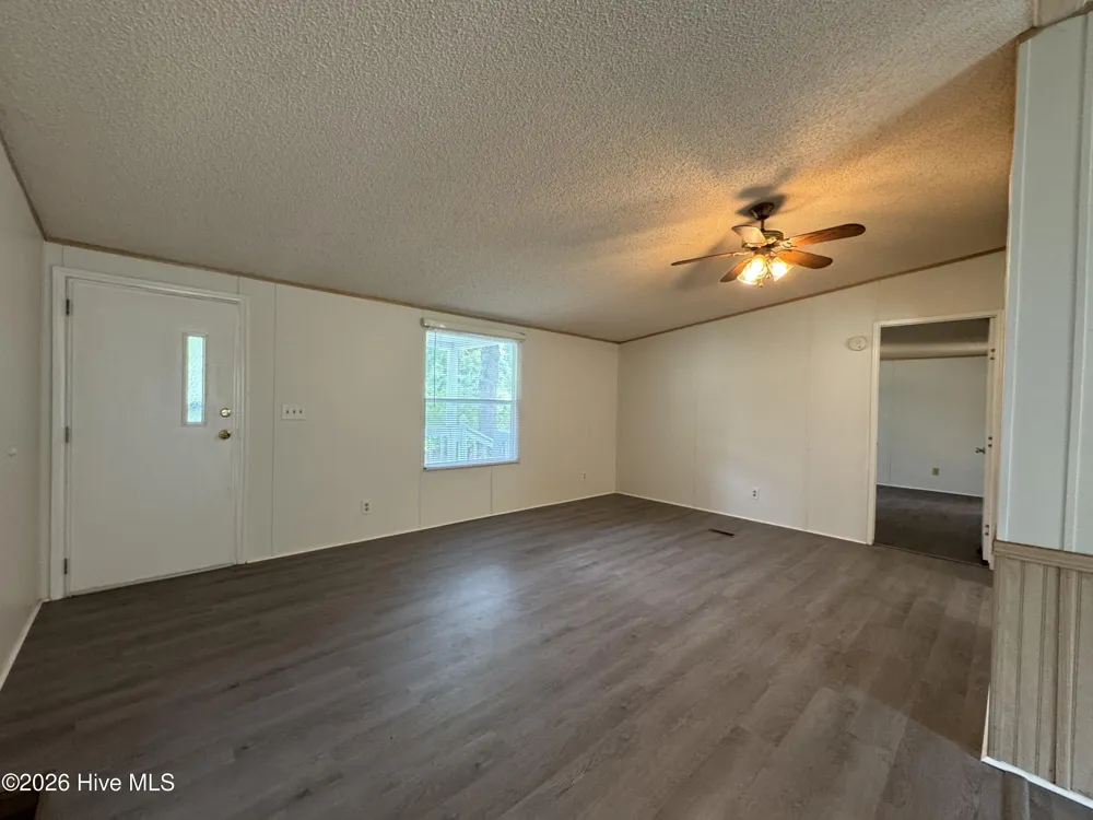 1227 Village Road NE Leland, NC 28451