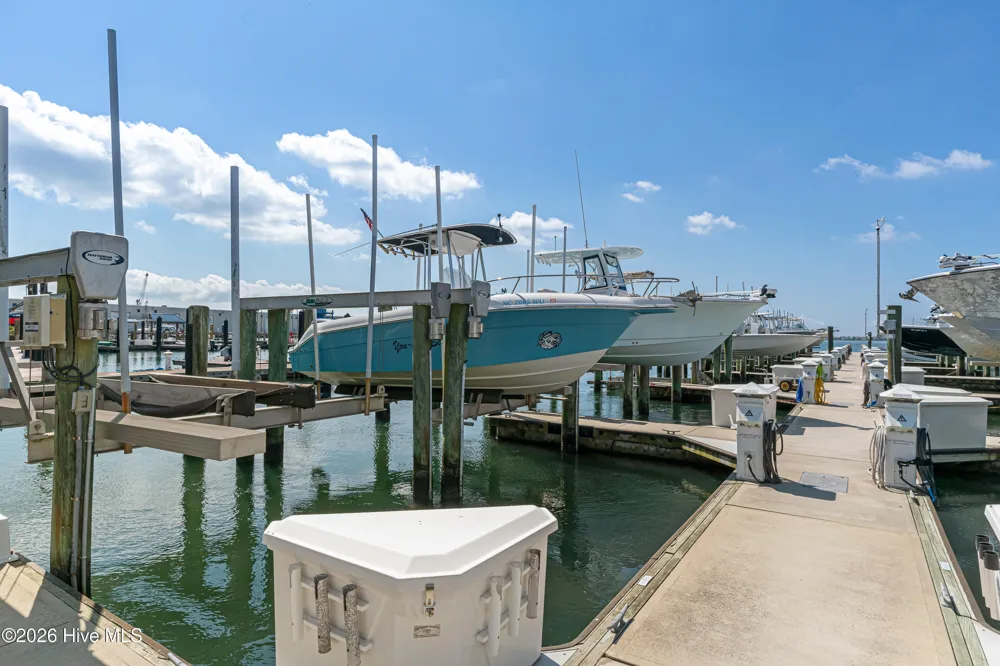 104 S 3rd Street #I-1 & Slip 5 Atlantic Harbour Morehead City, NC 28557
