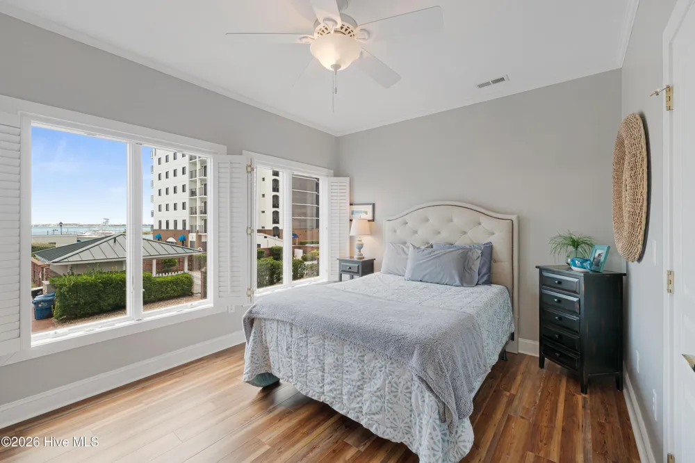 104 S 3rd Street #I-1 & Slip 5 Atlantic Harbour Morehead City, NC 28557