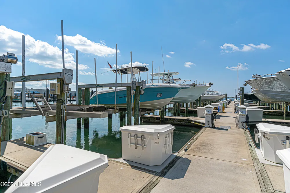 104 S 3rd Street #I-1 & Slip 5 Atlantic Harbour Morehead City, NC 28557