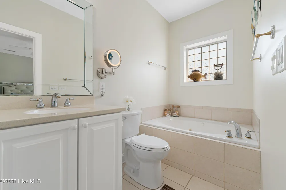 104 S 3rd Street #I-1 & Slip 5 Atlantic Harbour Morehead City, NC 28557
