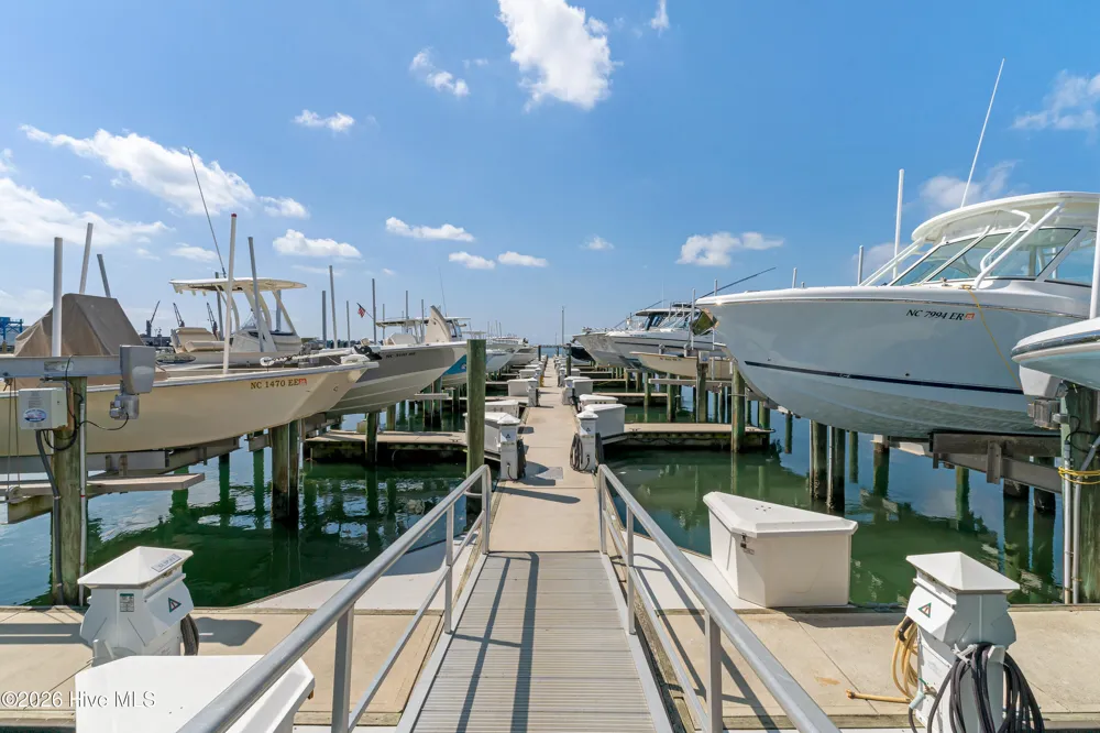 104 S 3rd Street #I-1 & Slip 5 Atlantic Harbour Morehead City, NC 28557