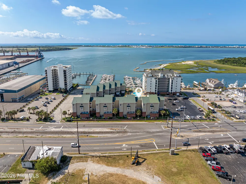 104 S 3rd Street #I-1 & Slip 5 Atlantic Harbour Morehead City, NC 28557