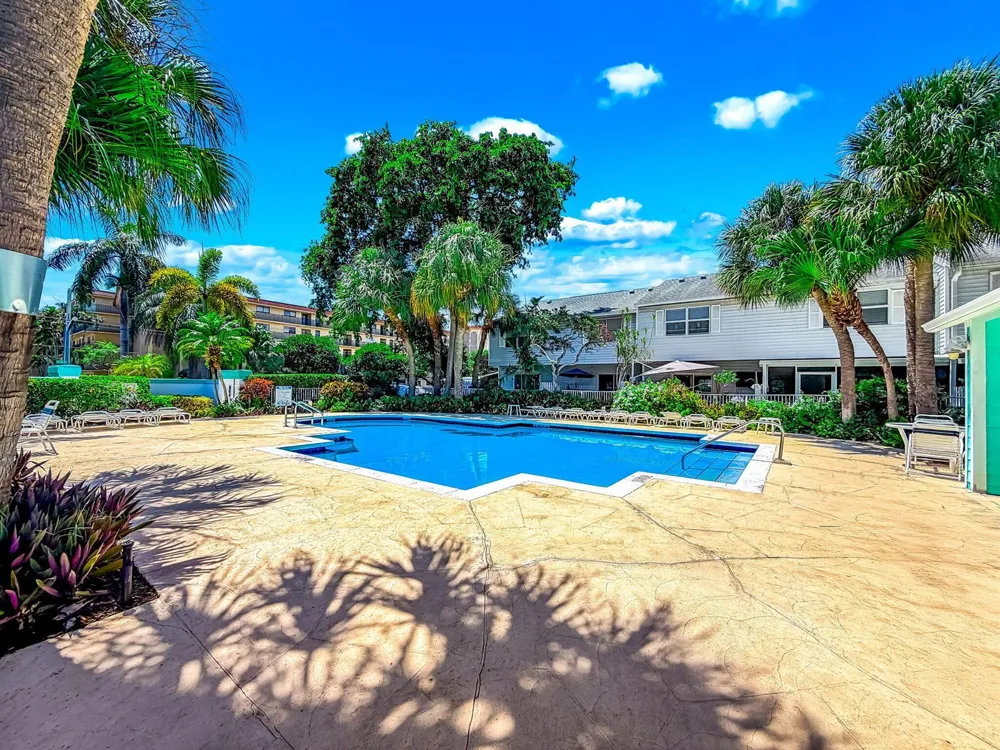 2721 NE 15TH STREET #2721 Pompano Beach, FL 33062