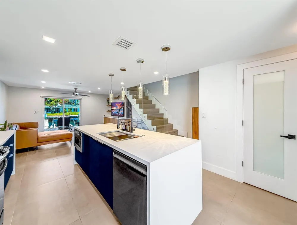 2721 NE 15TH STREET #2721 Pompano Beach, FL 33062