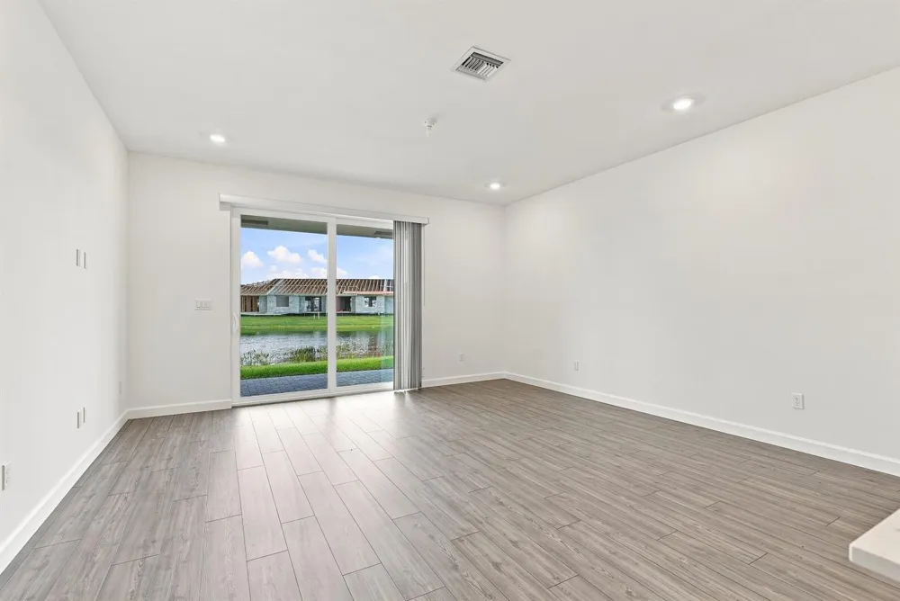 3718 HARBORSIDE AVENUE Fort Pierce, FL 34946
