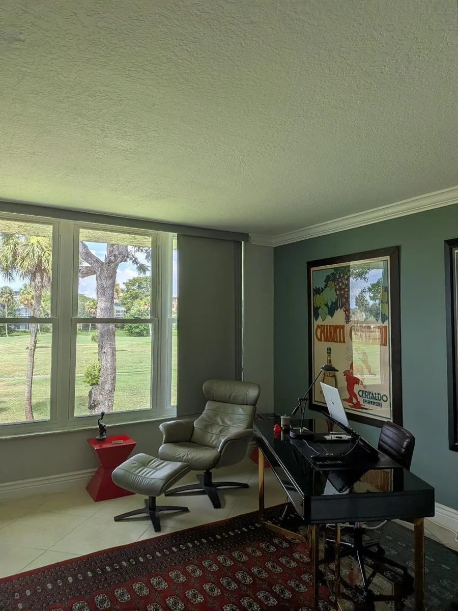 907 Cypress Terrace #205 Pompano Beach, FL 33069