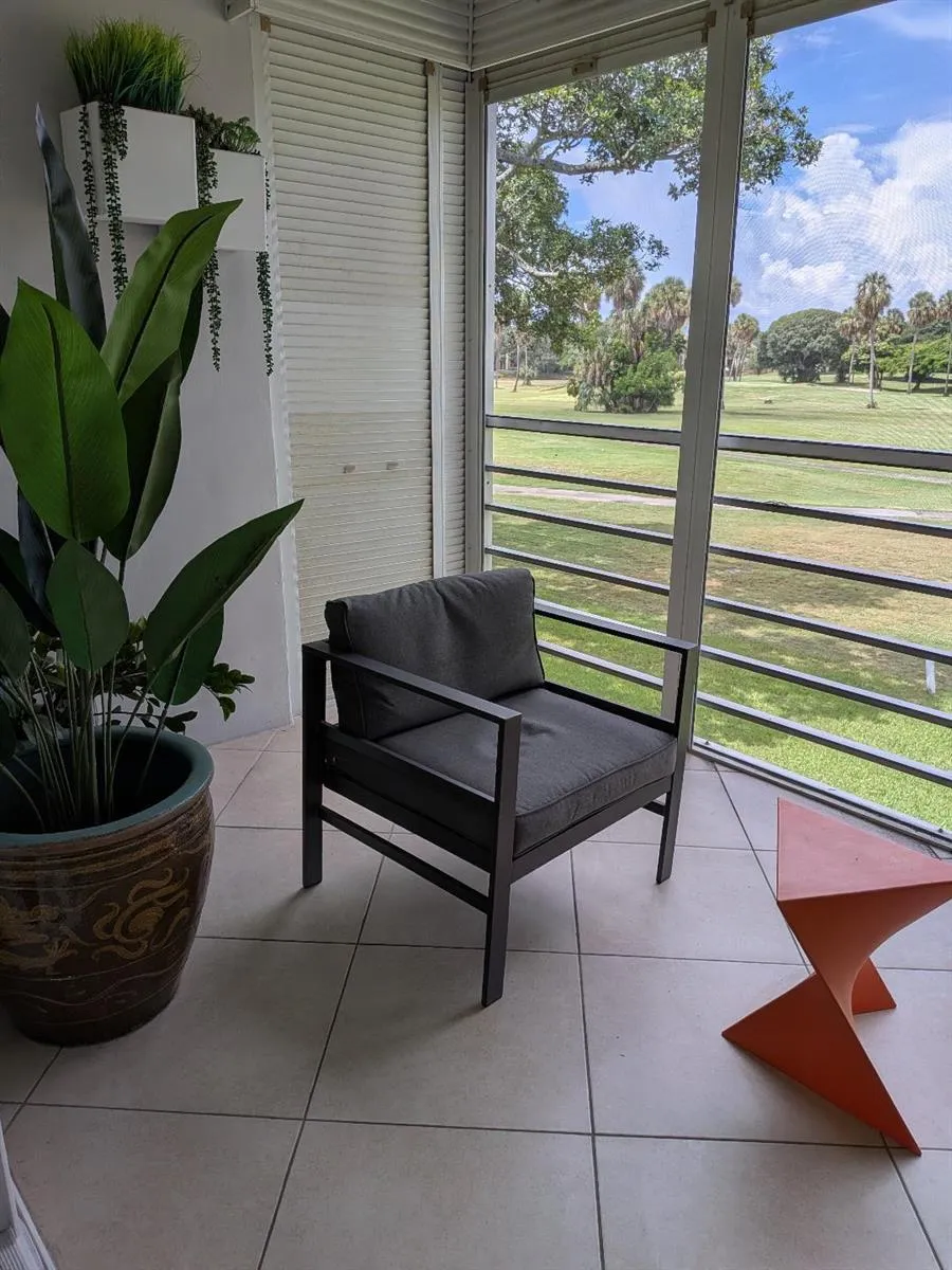 907 Cypress Terrace #205 Pompano Beach, FL 33069