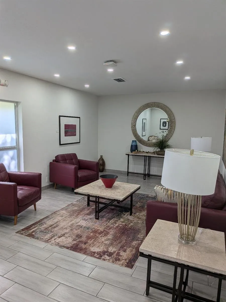 907 Cypress Terrace #205 Pompano Beach, FL 33069
