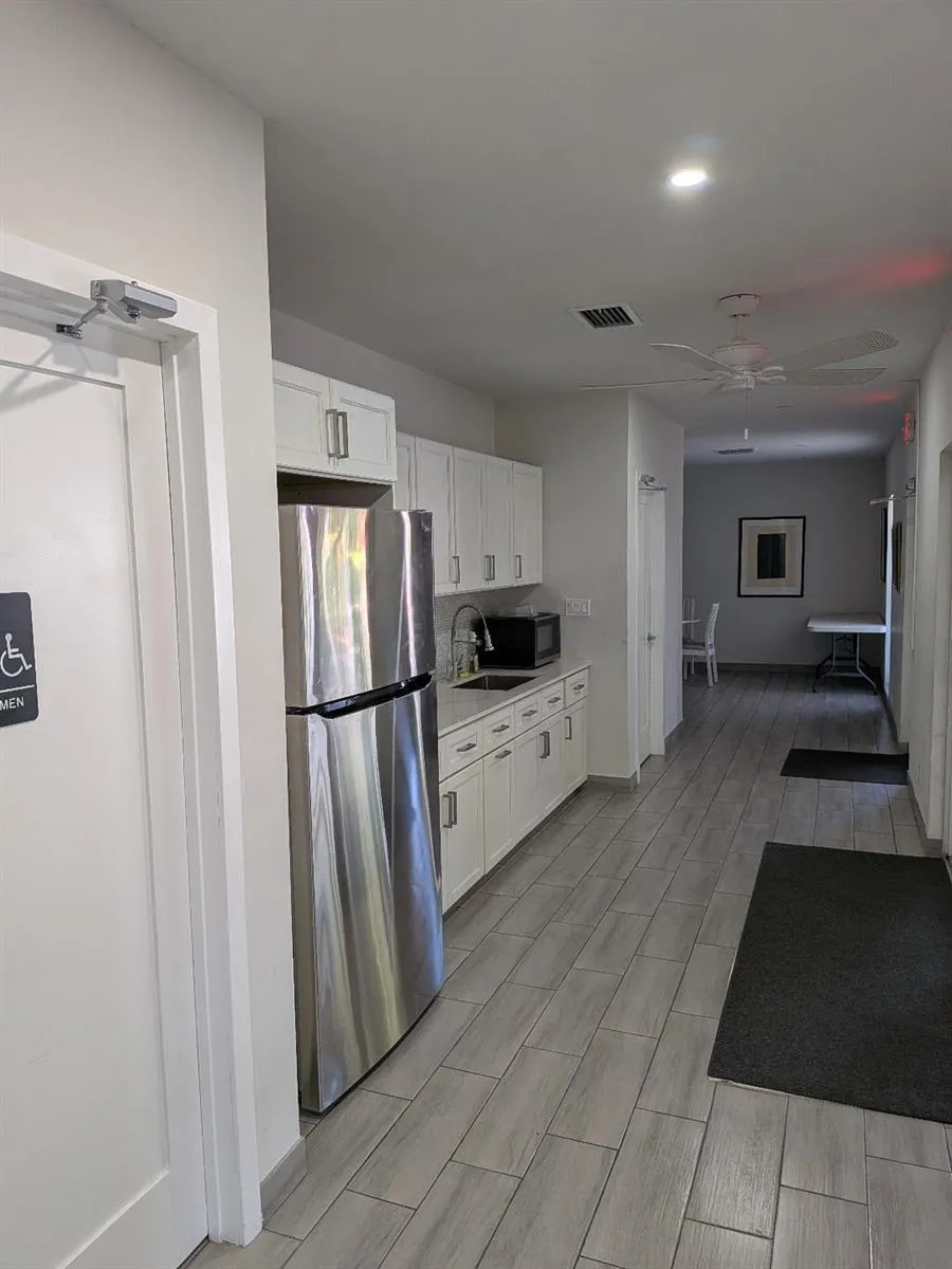 907 Cypress Terrace #205 Pompano Beach, FL 33069