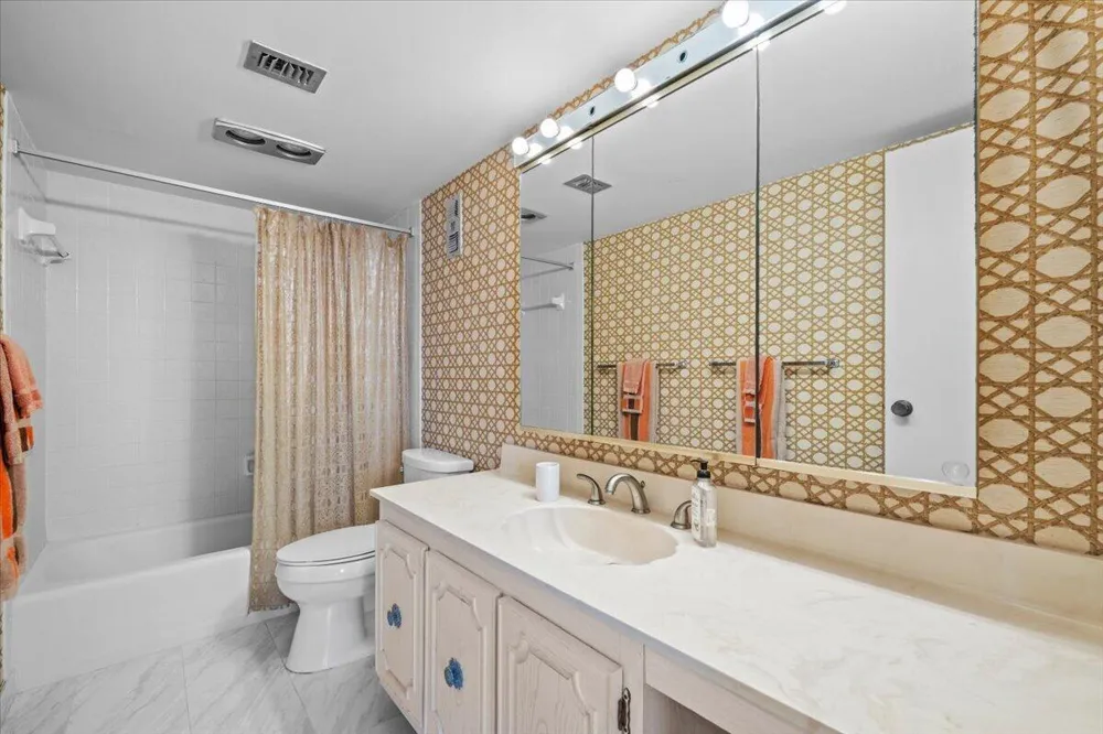 5440 OCEAN DRIVE #706 Singer Island, FL 33404