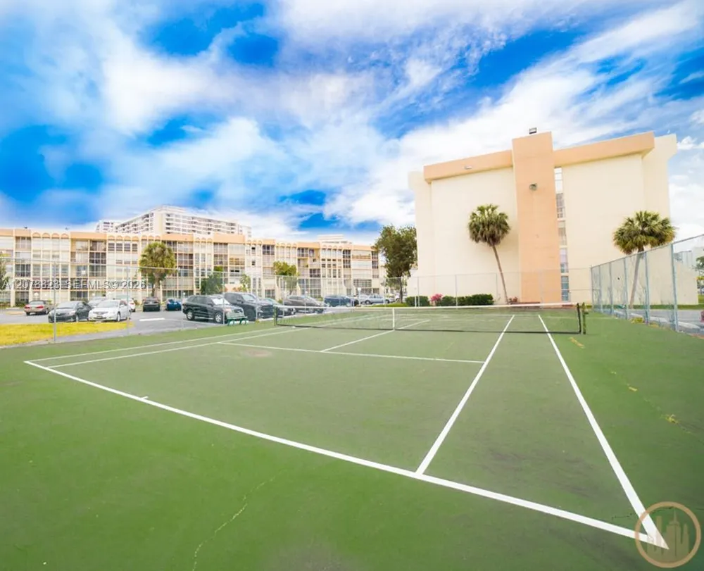 501 Three Islands Blvd #214 Hallandale Beach, FL 33009
