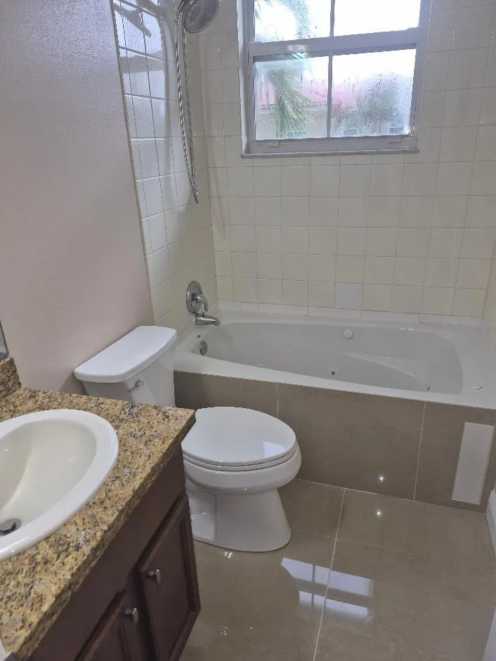 141 MONTEREY BAY DRIVE Boynton Beach, FL 33426