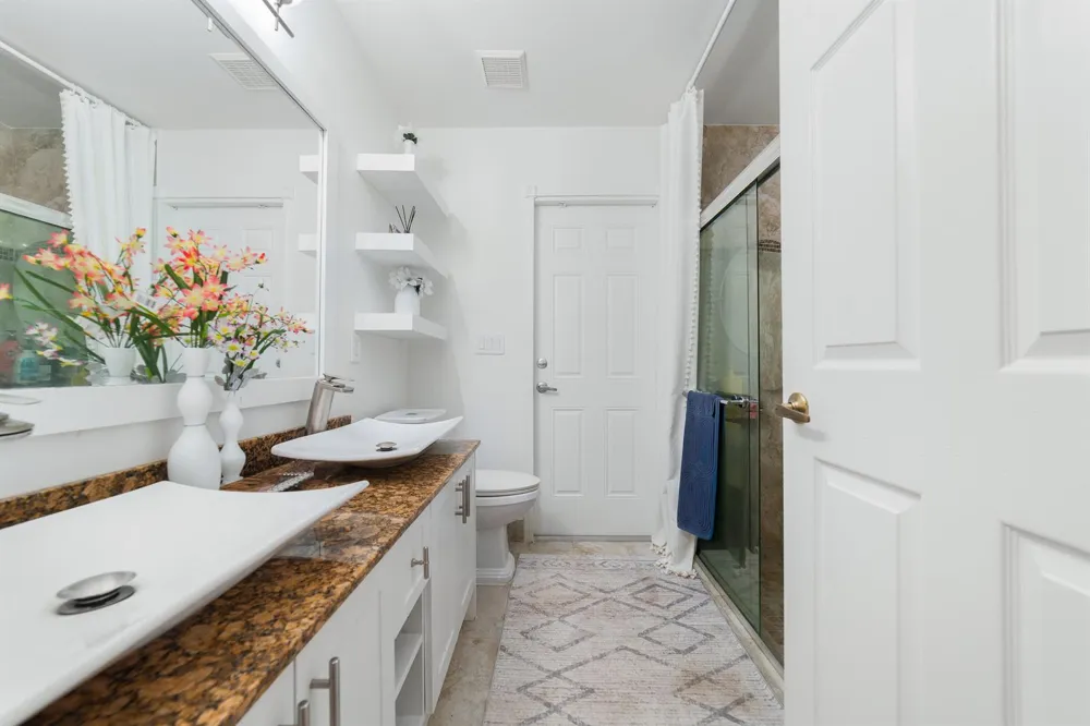 4477 NW 89th Way Coral Springs, FL 33065