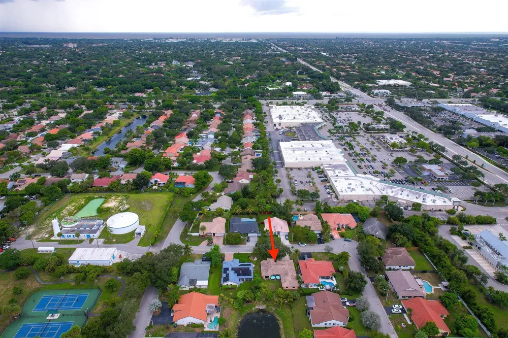 4477 NW 89th Way Coral Springs, FL 33065