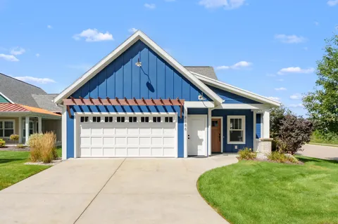 8186 Shooting Star Lane