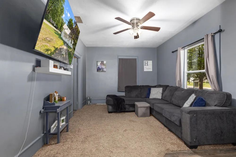 220 Lincoln Street Reynolds Township, MI 49329