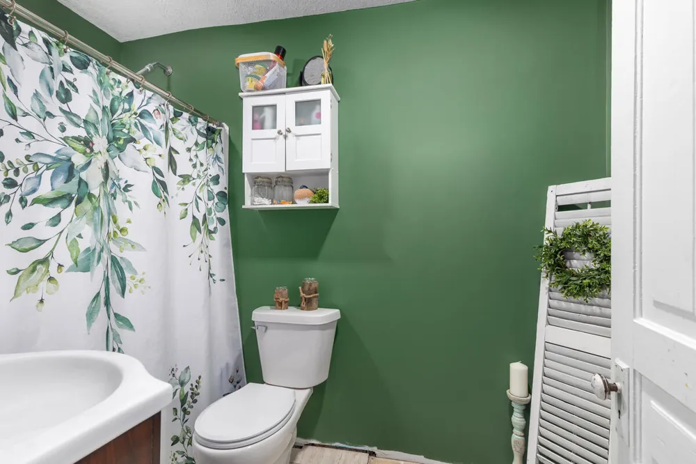 220 Lincoln Street Reynolds Township, MI 49329