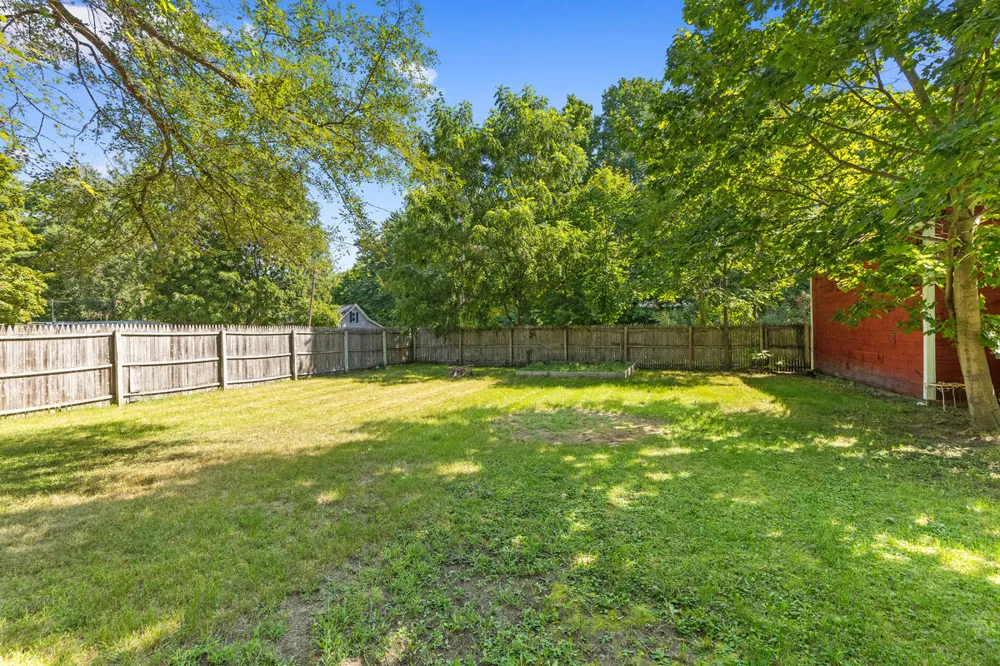 220 Lincoln Street Reynolds Township, MI 49329