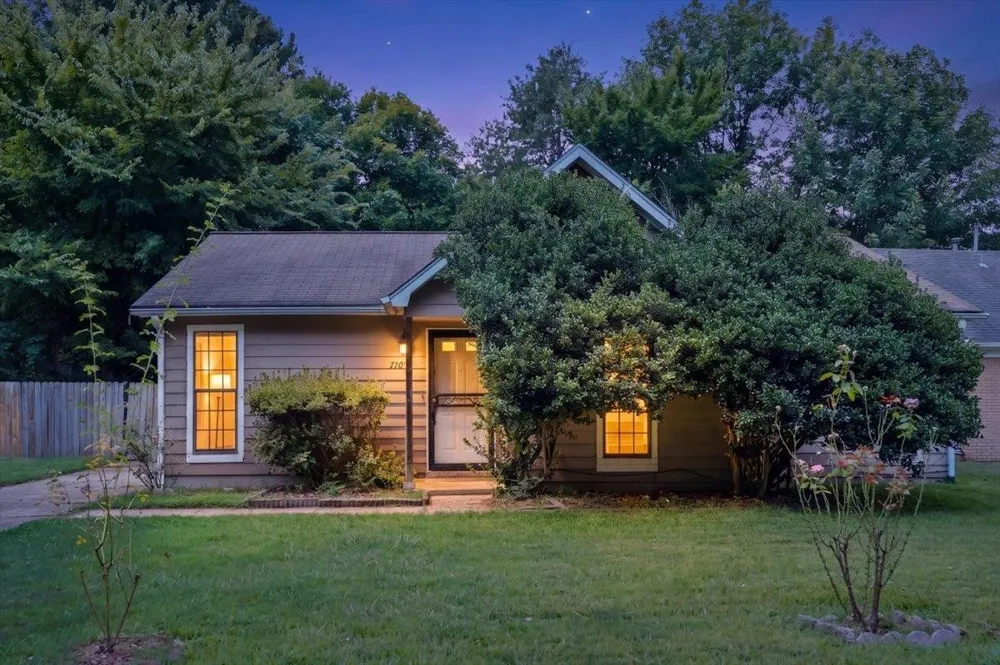 7103 TAGEN DR Memphis, TN 38133