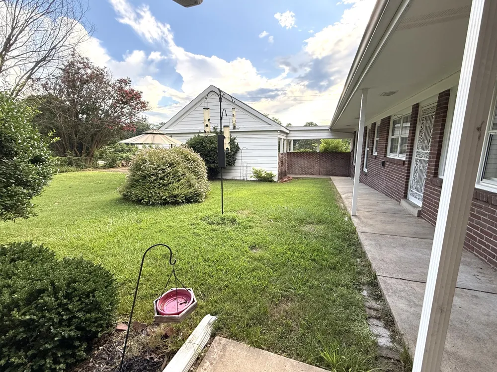 452 Walnut St Jackson, TN 38301