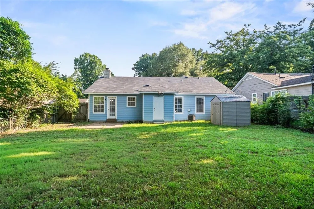 4569 COLUMBIA WOODS LN Millington, TN 38053