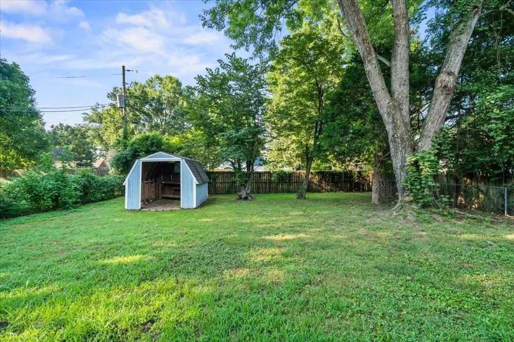 4569 COLUMBIA WOODS LN Millington, TN 38053