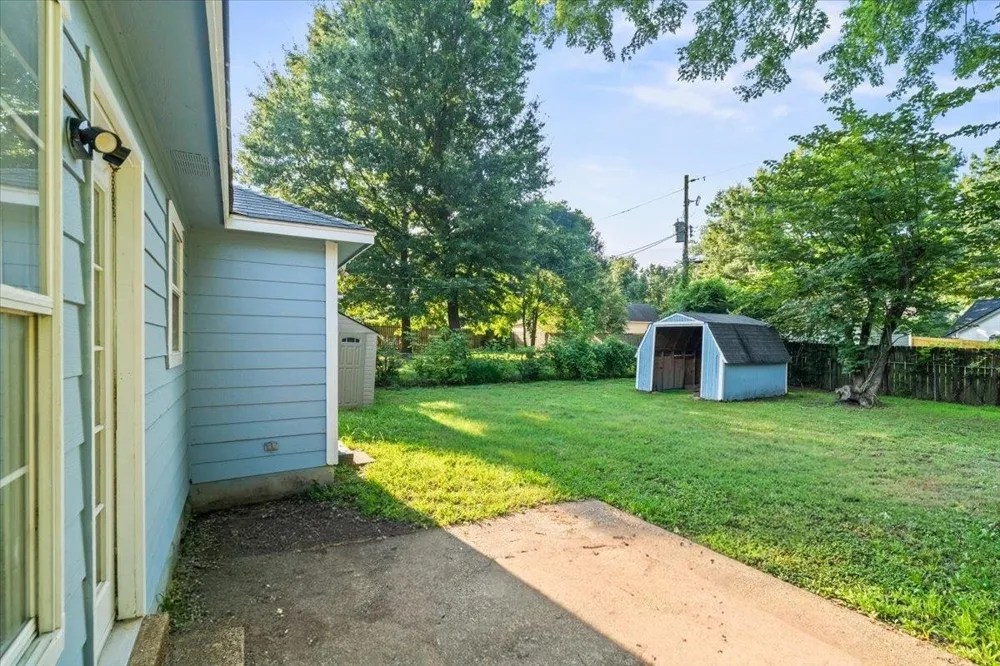 4569 COLUMBIA WOODS LN Millington, TN 38053