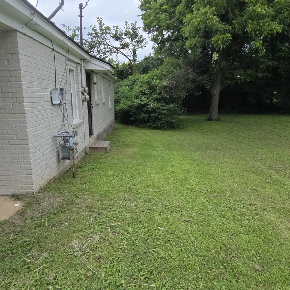 2982 SHANNON AVE Memphis, TN 38108