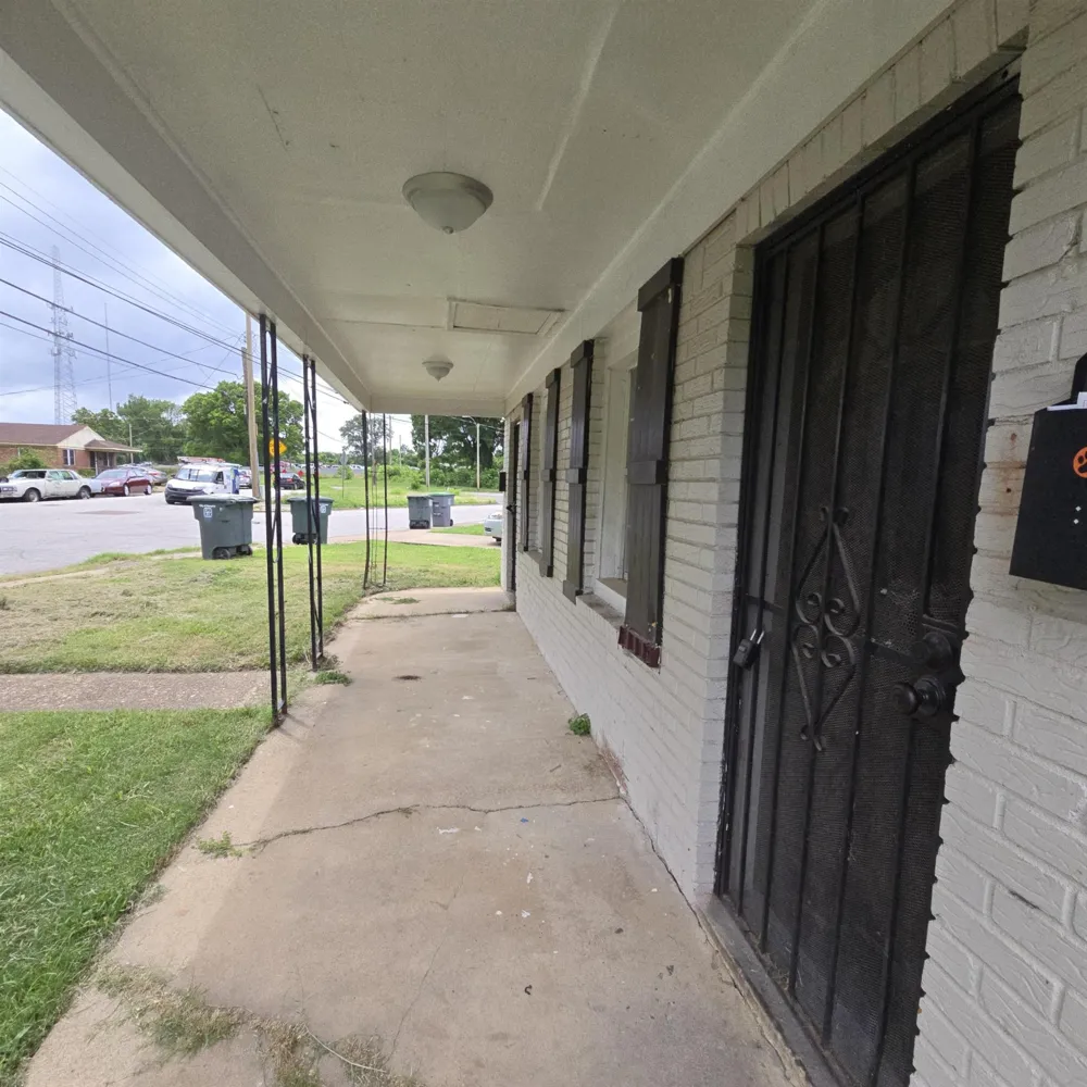2982 SHANNON AVE Memphis, TN 38108