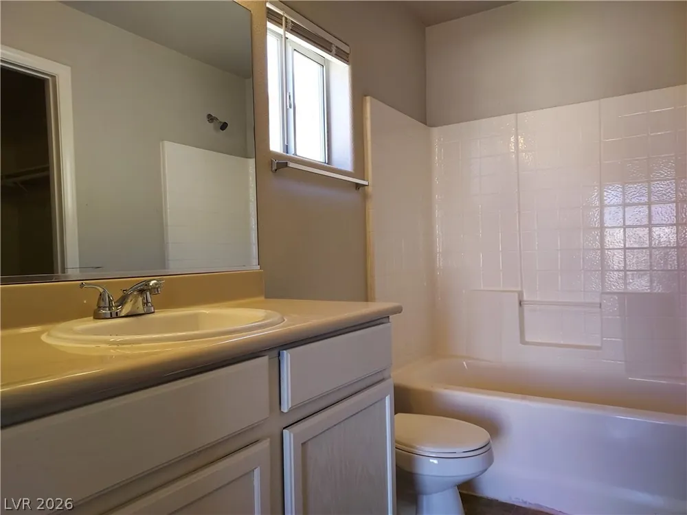 4030 Morning Peace Street Las Vegas, NV 89115