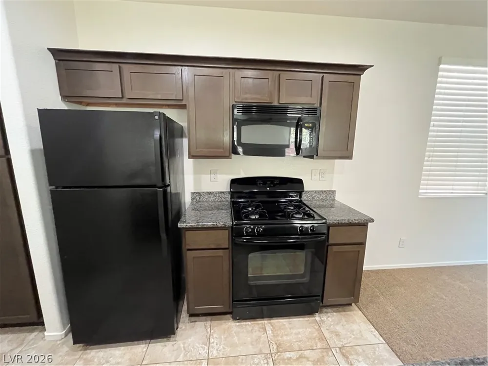 6202 Yankee Spring Street Las Vegas, NV 89122